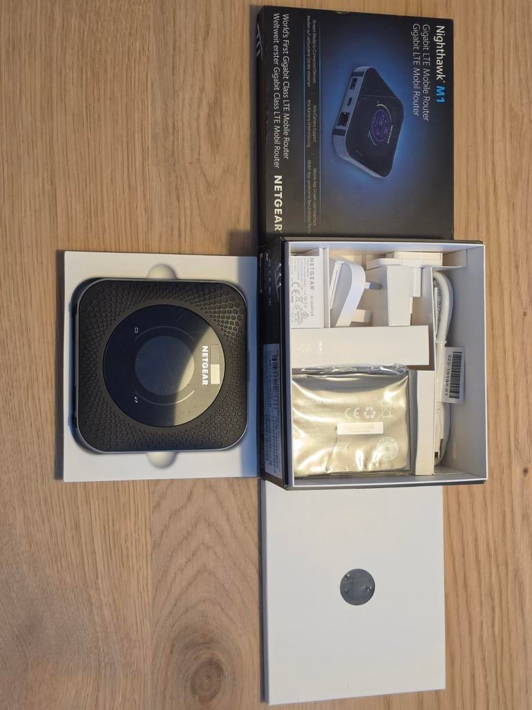 Netgear Nighthawk M1 Gigabit LTE Mobile Router, Computers en Software, Routers en Modems, Ophalen of Verzenden, Nieuw