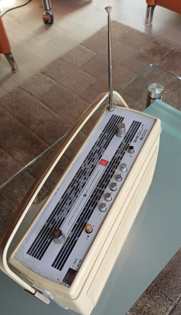 Antieke Portabele Radio B&O Beolit 600 - Niet Werkend, Ophalen, Niet werkend, Radio