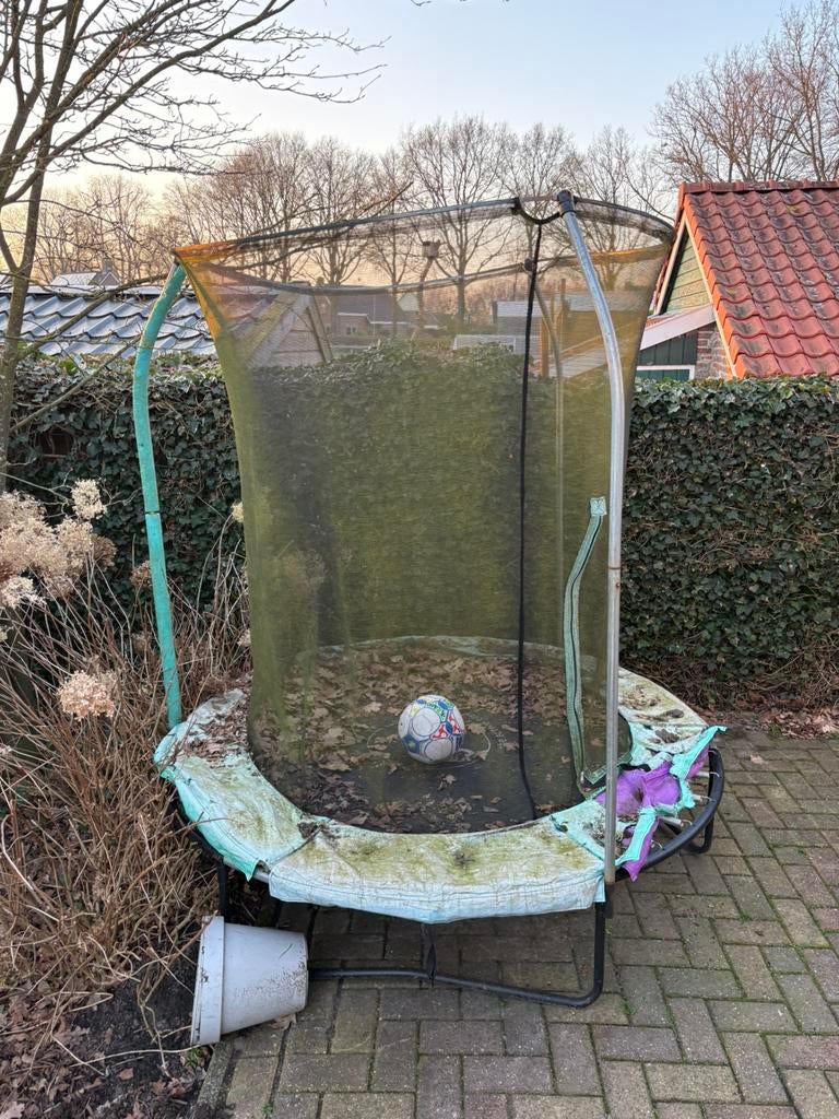 Tranpoline (gratis), Ophalen