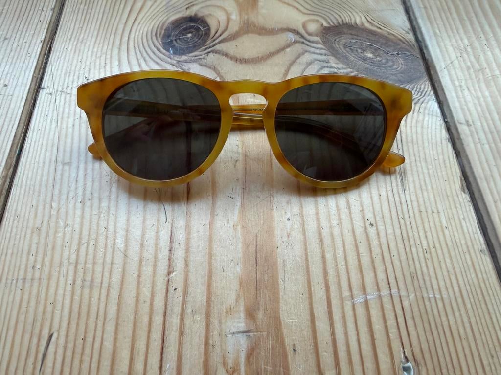 Han Kjøbenhavn Timeless Sunglasses Torch, Overige merken, Zonnebril, Beige, Nieuw
