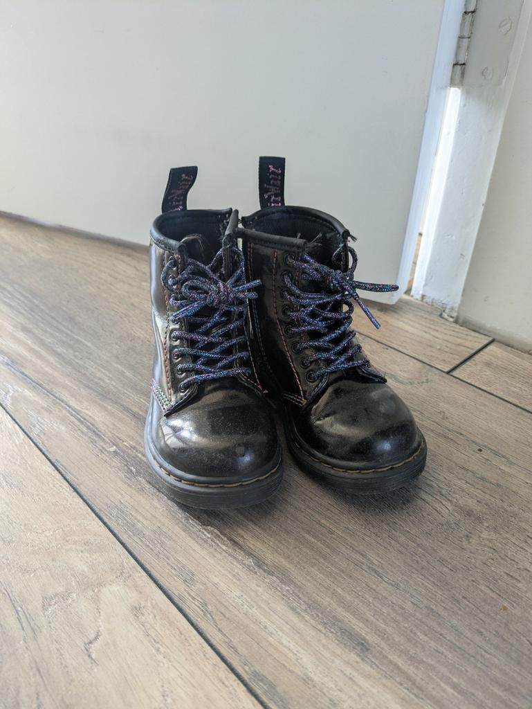 Dr. Martens Laarzen Zwart Maat 24, Kinderen en Baby's, Kinderkleding | Schoenen en Sokken, Gebruikt, Laarzen, Jongen of Meisje