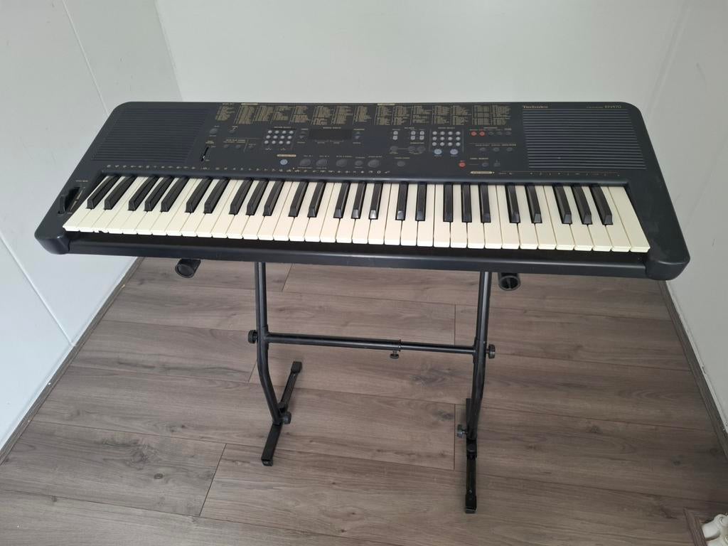 Technics KN470 PCM Keyboard met statief, Muziek en Instrumenten, Keyboards, Ophalen of Verzenden