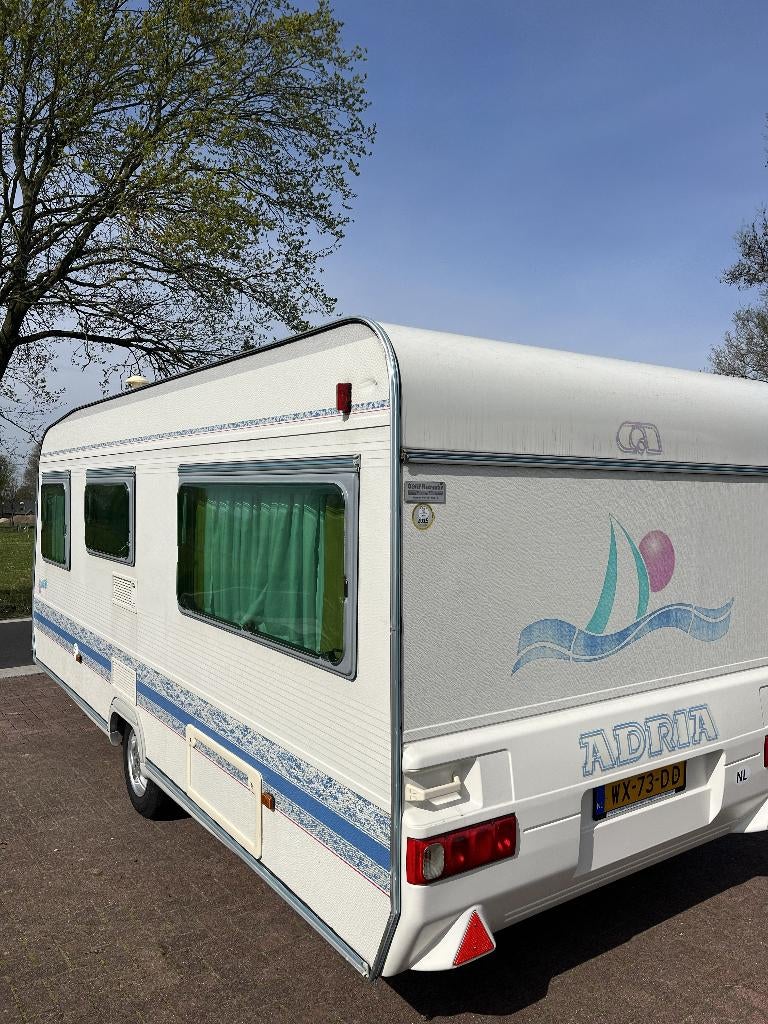 Mooie Adria Unica 502 met mover en Frans lengtebed, Bedrijf, Adria, 5 tot 6 meter, Schokbreker