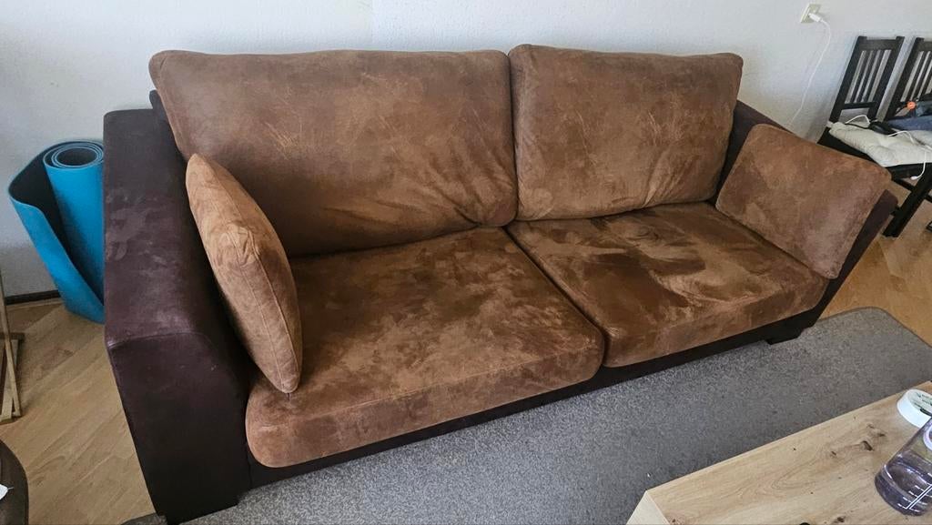 Comfortabele 3-zitsbank met poef - Rijswijk, Huis en Inrichting, Banken | Sofa's en Chaises Longues, Ophalen