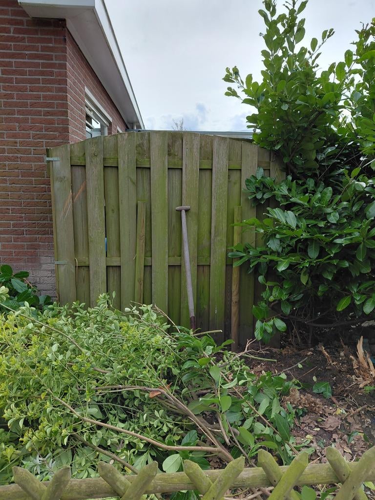 Gezocht schutting, Ophalen, Minder dan 3 meter, Hout, 1 tot 2 meter