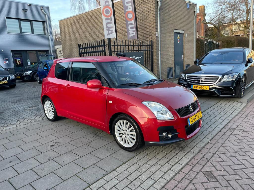 Suzuki Swift 1.6 Sport Airco NAP APK, Auto's, Suzuki, 1005 kg, 125 pk, 4 cilinders, 400 kg