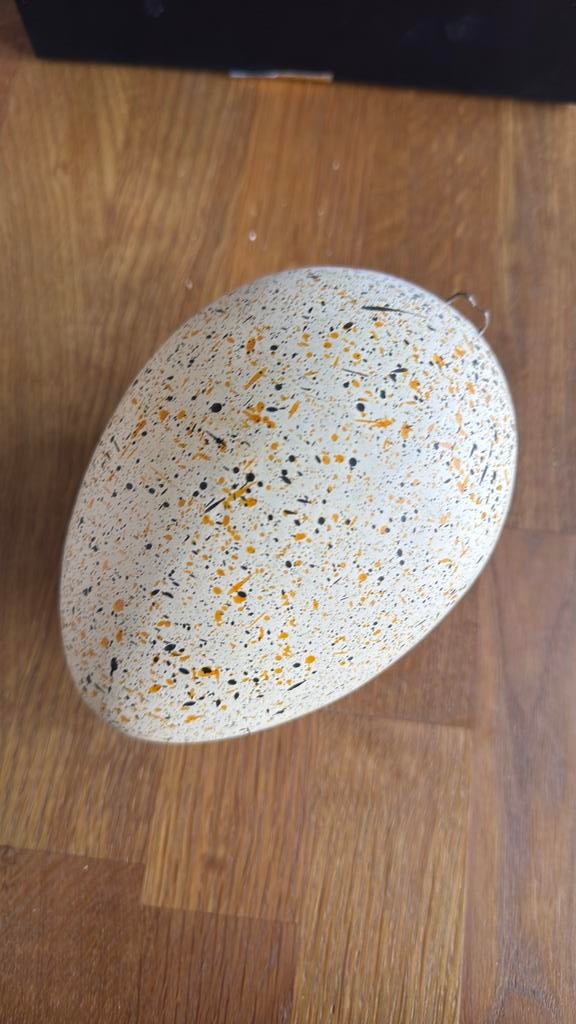 Groot paasei, Ophalen, Zo goed als nieuw