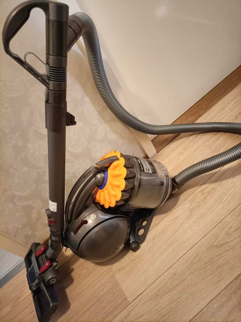 Dyson DC33c stofzuiger – topkracht, werkt perfect, Ophalen, Stofzuiger, Zo goed als nieuw, Minder dan 1200 watt