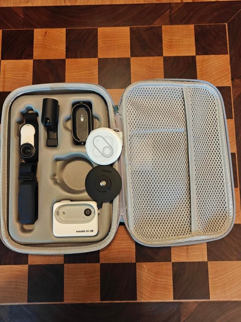 Insta360 go 3s 128Gb, Audio, Tv en Foto, Actiecamera's, Ophalen of Verzenden, Zo goed als nieuw, Overige merken