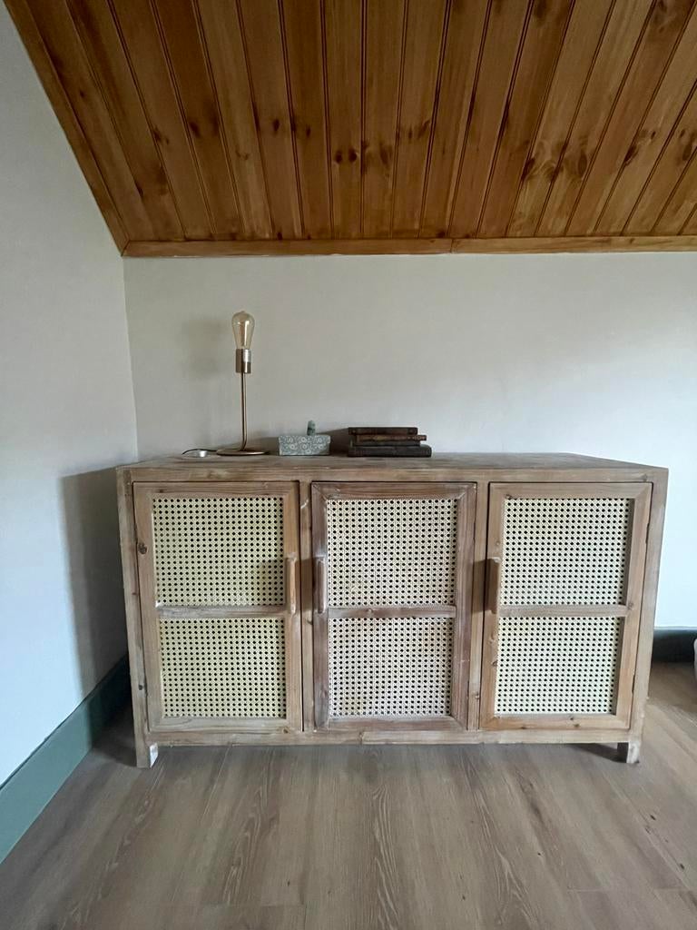 Dressoir, Huis en Inrichting, Kasten | Dressoirs, Ophalen, Zo goed als nieuw, 25 tot 50 cm, 100 tot 150 cm