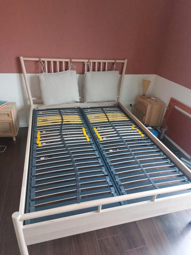 Ikea bedframe en Beter Bed lattenbodems, Huis en Inrichting, Slaapkamer | Bedden, Zo goed als nieuw, Tweepersoons, 140 cm, 200 cm