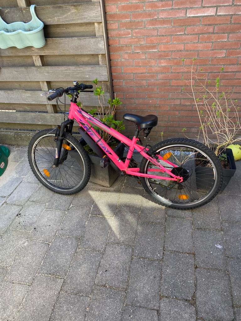 Mountainbike kinderfiets 24 inch, Fietsen en Brommers, Fietsen | Meisjes, Ophalen, Velgrem, Handrem, Gebruikt