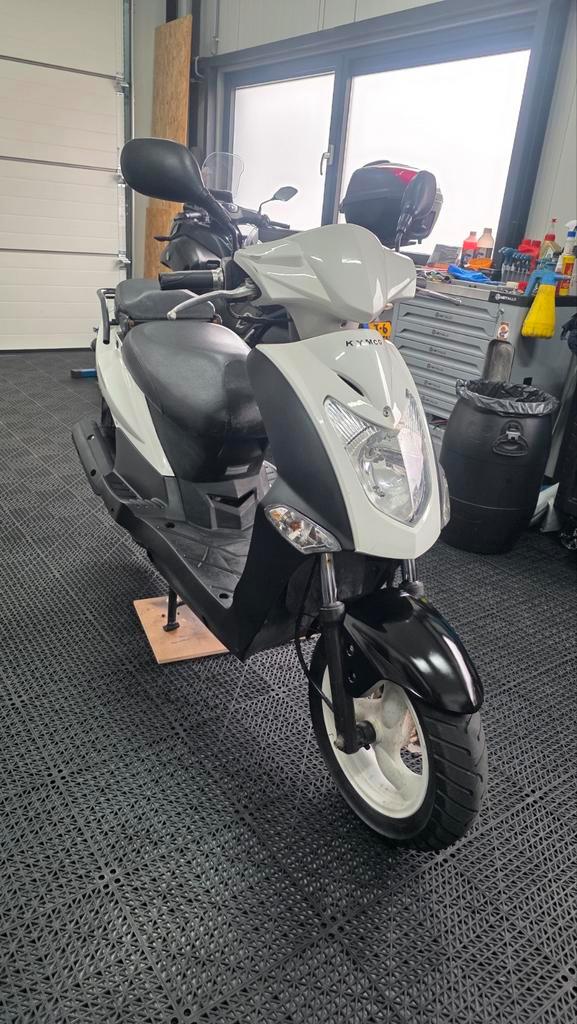 Kymco Agility 50CC  14000 km., Fietsen en Brommers, Scooters | Kymco, Gebruikt, Agility, Maximaal 45 km/u, Benzine, Ophalen