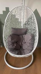 Hangstoel wit, Huis en Inrichting, Stoelen, Ophalen, Gebruikt, Wit, Eén