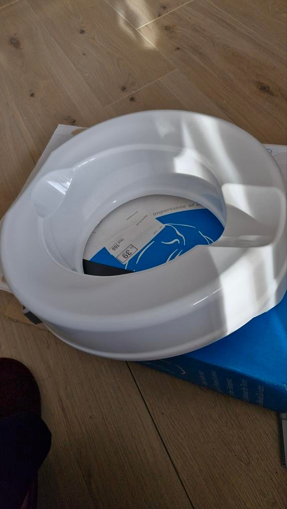 Toiletverhoger nieuw, Diversen, Verpleegmiddelen, Ophalen, Nieuw