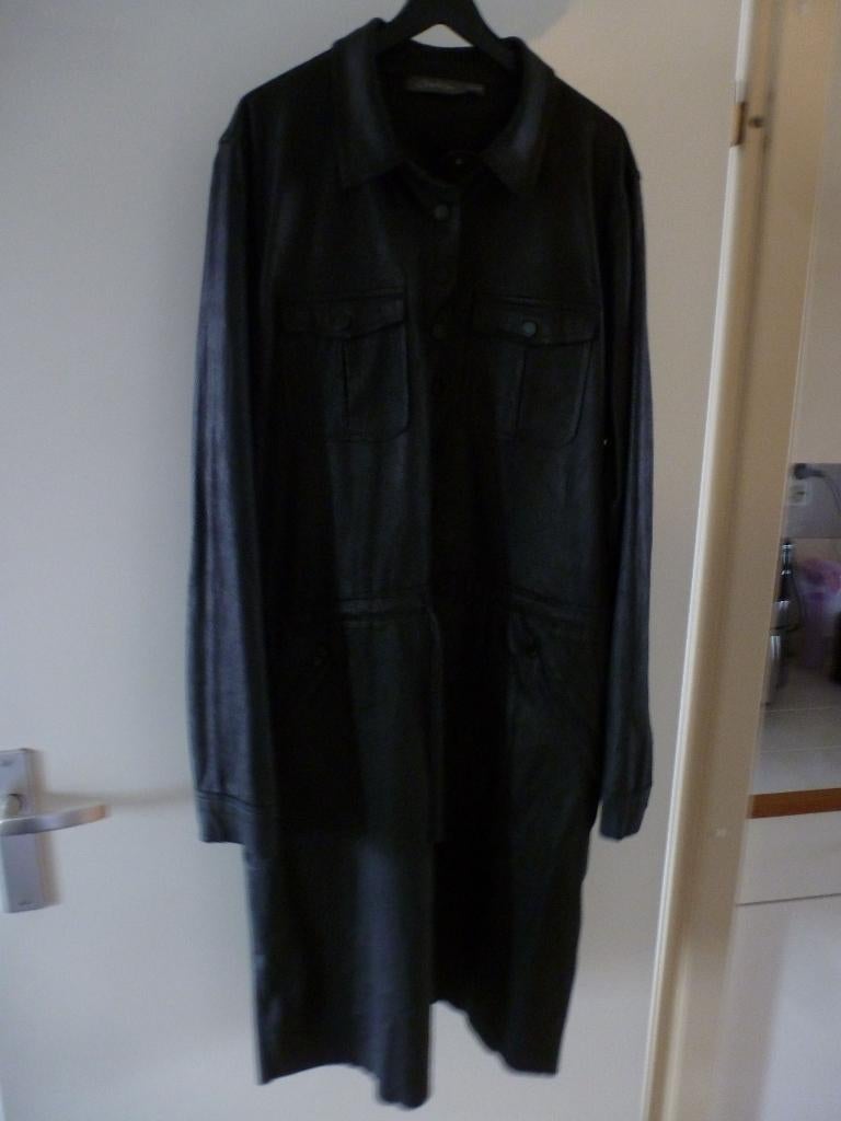 GEISHA jurk IMITATIE LEER ZWART 42 -GRATIS zend, Verzenden, Zwart, Maat 42/44 (L), Nieuw