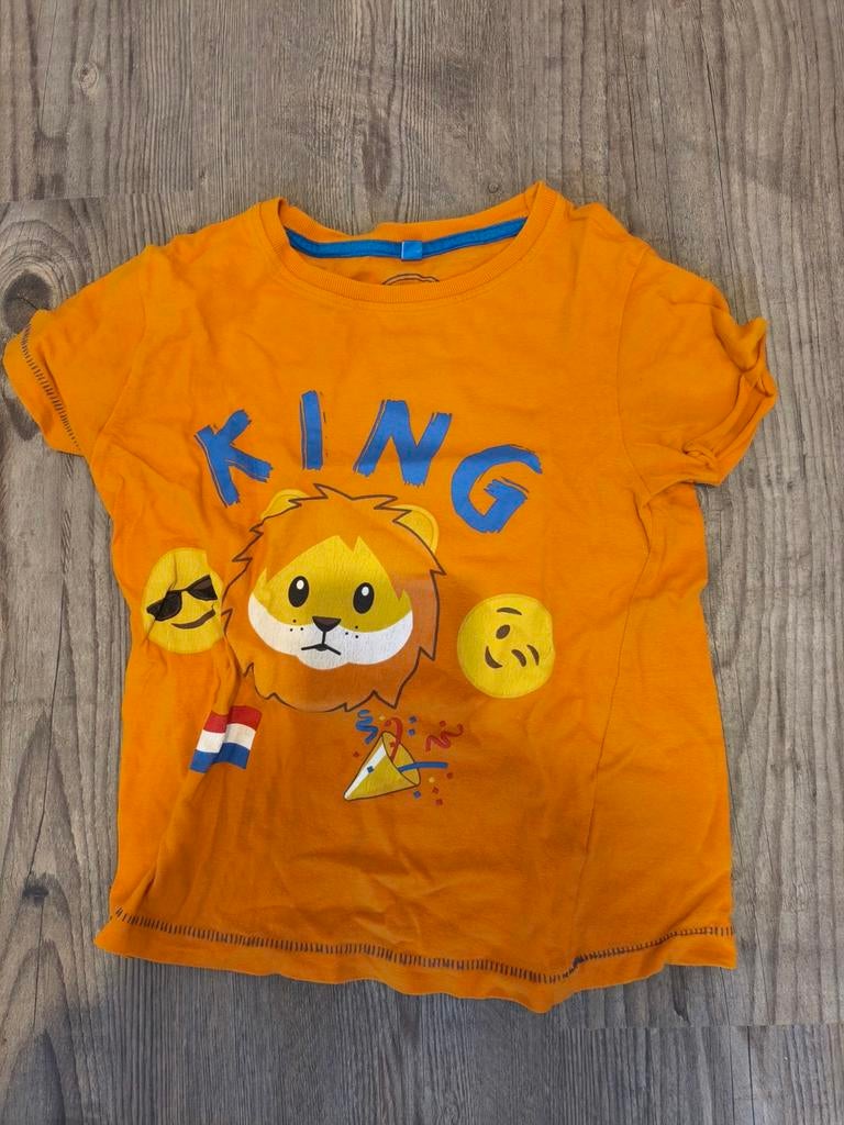 Koningsdag oranje t-shirt maat 116/122, Kinderen en Baby's, Kinderkleding | Maat 122, Ophalen of Verzenden, Gebruikt, Jongen of Meisje