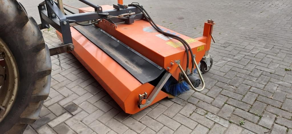 veegmachine  rolbezem, Ophalen of Verzenden, Gebruikt, Tuchel