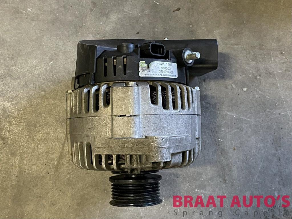 DYNAMO 14V 120A - LANDWIND CV9, Auto-onderdelen, Gebruikt, -, Overige automerken, -