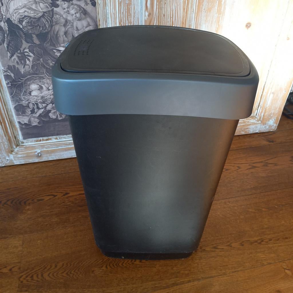 Afvalbak met klepdeksel voor vuilniszakken, Ophalen, Kunststof, 50 tot 75 cm, Nieuw