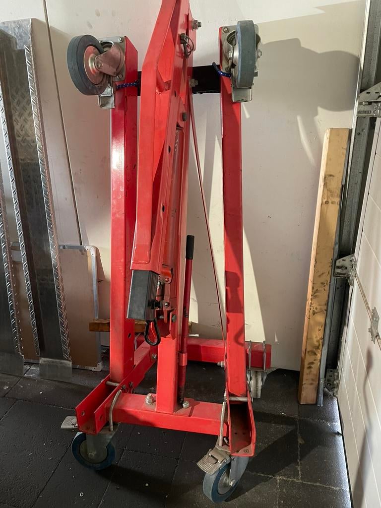 Motortakel TE HUUR verzwaard!, Ophalen, Gebruikt