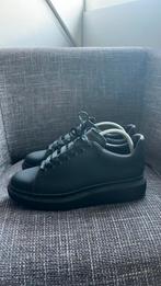 Alexander mcqueen schoenen, Kleding | Heren, Ophalen of Verzenden, Zo goed als nieuw, Zwart