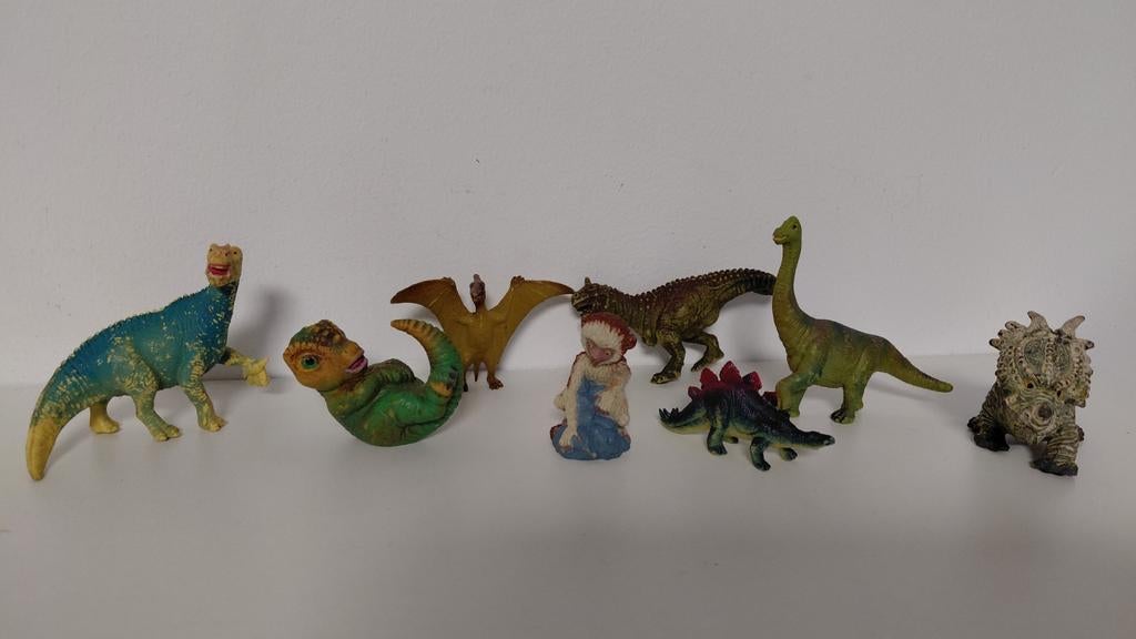 Disney poppetjes Dinosaur, Verzamelen, Poppetjes en Figuurtjes, Ophalen of Verzenden, Zo goed als nieuw