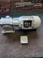 Elektromotor met overbrenging, Ophalen