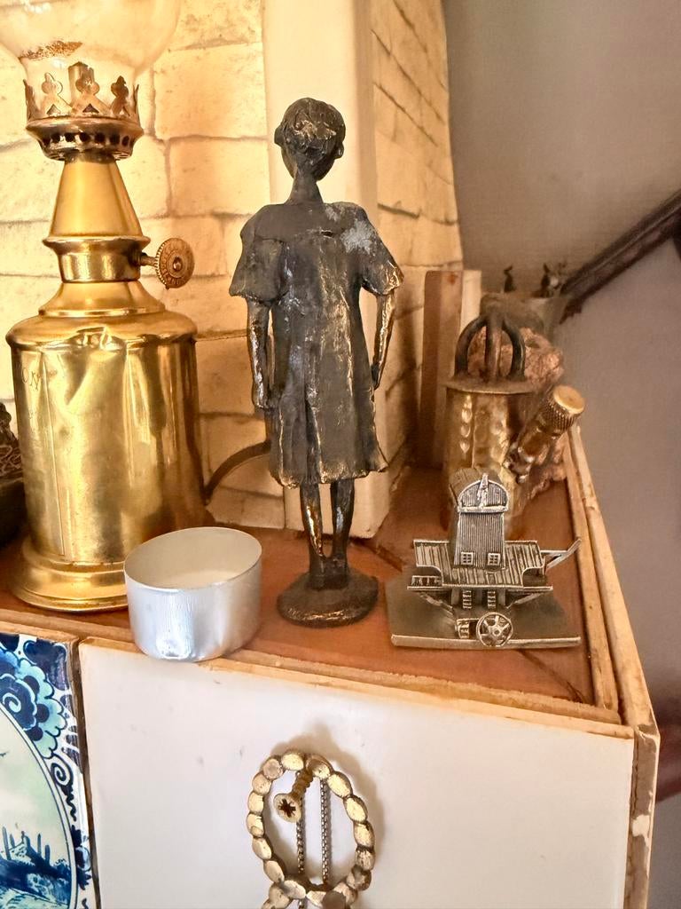 Vintage Bronzen Beeldje van een Meisje, Ophalen of Verzenden