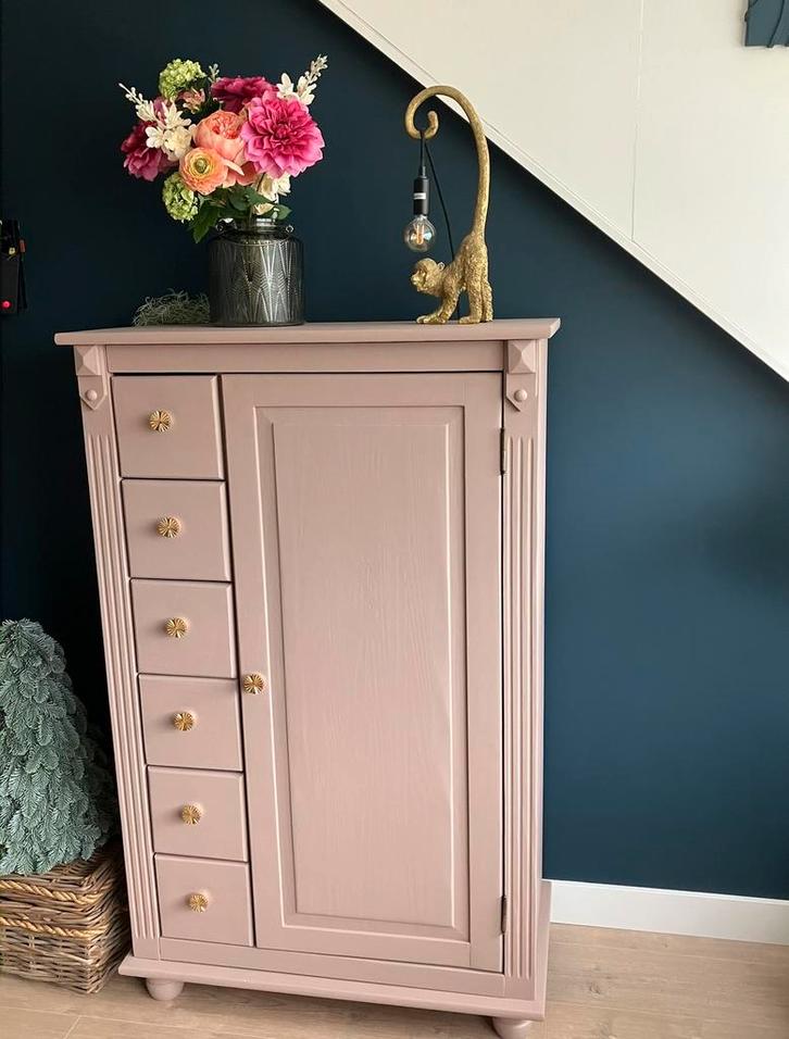 Mooie meidenkast/spekkast, Huis en Inrichting, Kasten | Overige, Zo goed als nieuw, Ophalen of Verzenden