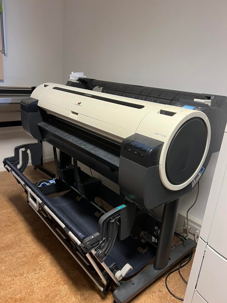 Kleuren plotter Canon iPF770, Computers en Software, Printers, Ophalen, Gebruikt, Kleur printen, Laserprinter