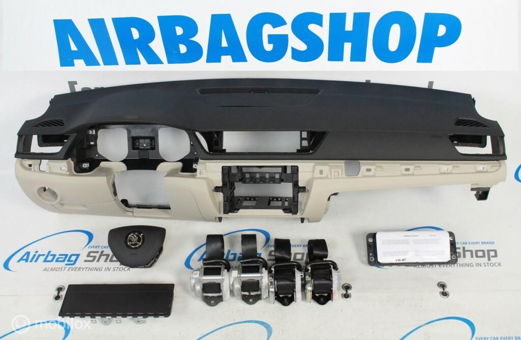 Airbag set - Dashboard zwart/beige Skoda Superb (2015-heden), Auto-onderdelen, Gebruikt, Ophalen of Verzenden