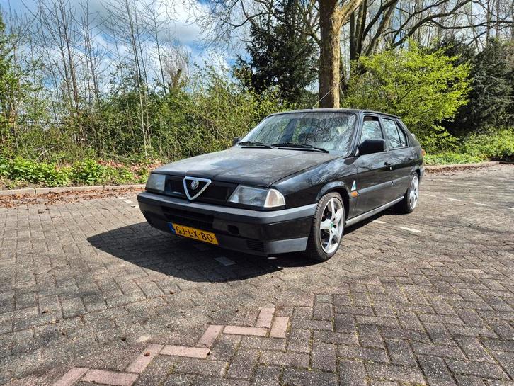 Alfa Romeo 33 1.7 IE E2 1993 Zwart, Auto's, Alfa Romeo, Particulier, Benzine, Hatchback, Handgeschakeld, Origineel Nederlands