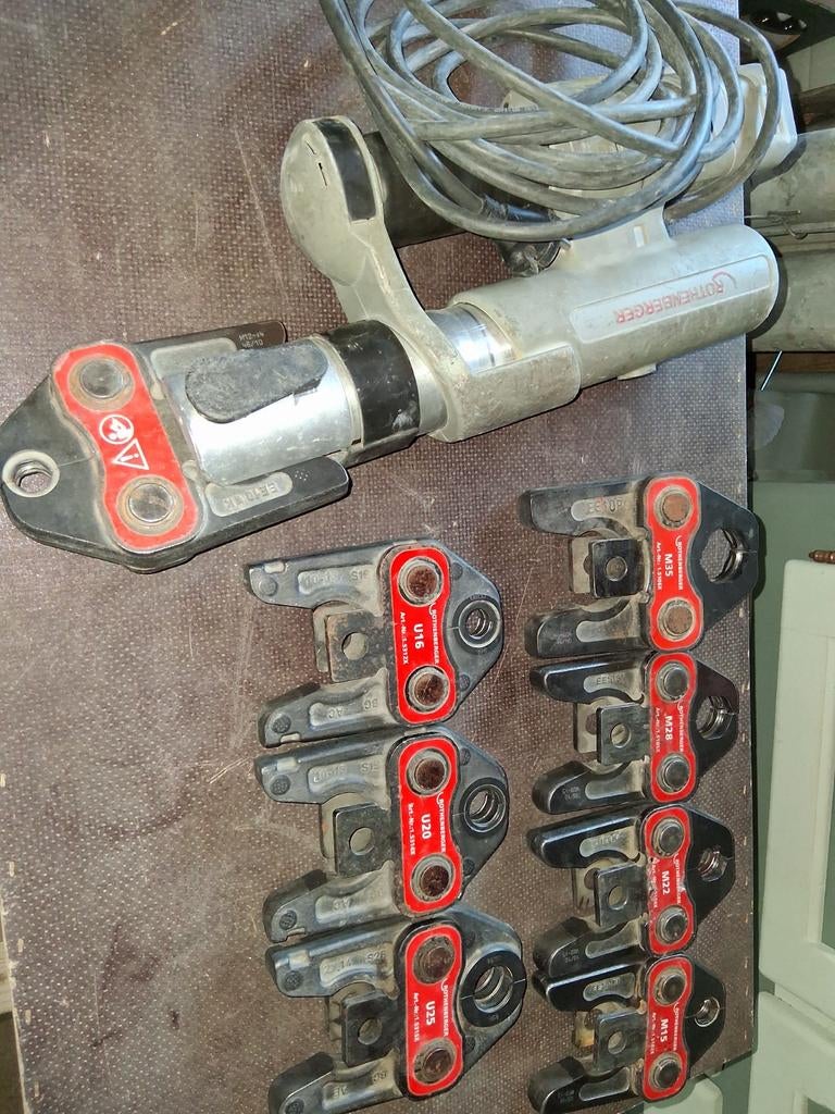 Perstang, mapress en Uponor, Ophalen of Verzenden