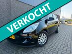 Hyundai I20 1.2i ActiveVersion Young/Nieuwe APK en beurt!, Euro 5, Gebruikt, 4 cilinders, Zwart