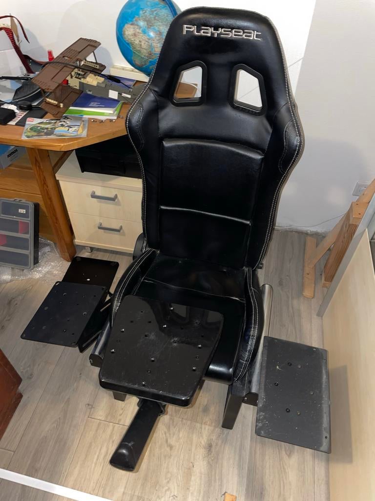 Playseat Vlieg Simulator Stoel, Ophalen, Gebruikt, 1 speler, Racen en Vliegen