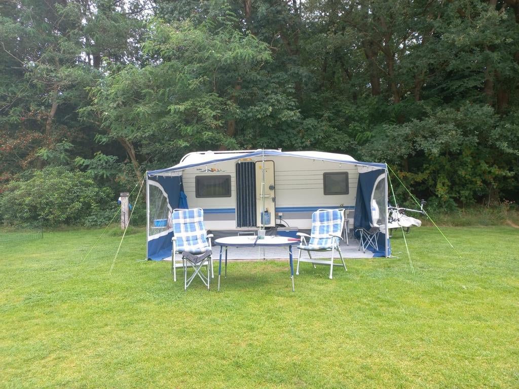 Caravan Hobby UFE De Luxe EASY  460, Caravans en Kamperen, Caravans, Vast bed, Rondzit, Hobby, Particulier