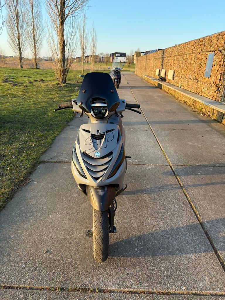 Zip 172cc lc hexagon blok, Fietsen en Brommers, Scooters | Piaggio, Ophalen, Zo goed als nieuw, Tweetakt, Zip