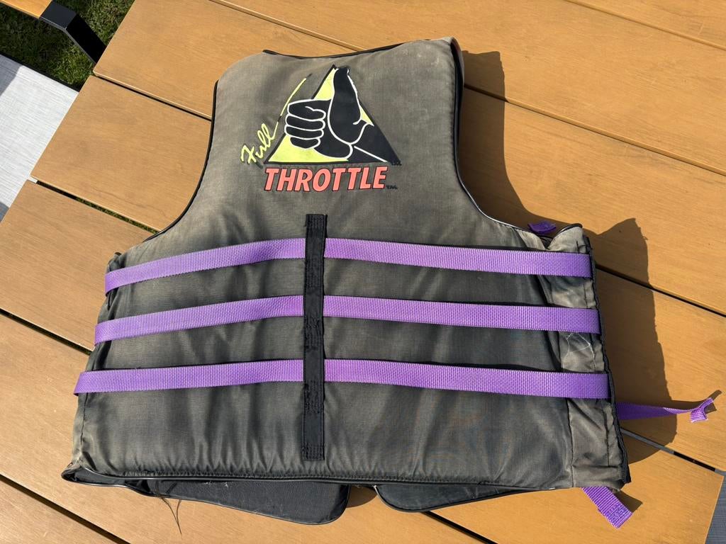 Full Throttle zwemvest ophalen in Delft of Kortgene, Watersport en Boten, Ophalen, Gebruikt, Dame of Heer, Reddingsvest of Zwemvest