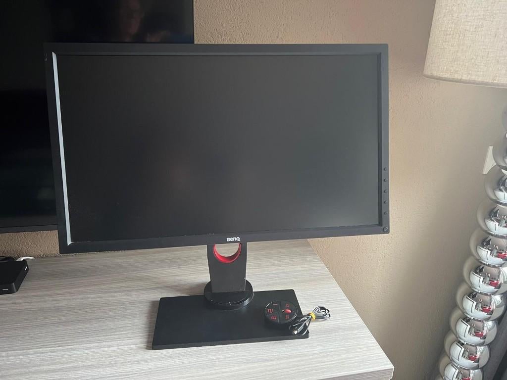 BenQ 24" XL2430T Gaming Monitor 144 Hz, Computers en Software, Monitoren, Gebruikt, 101 t/m 150 Hz, In hoogte verstelbaar, HDMI
