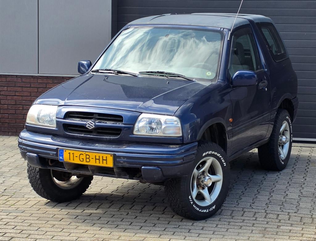Suzuki Grand Vitara 2.0 Cabrio met hardtop 2000, Euro 2, Stof, 1995 cc, 4 cilinders