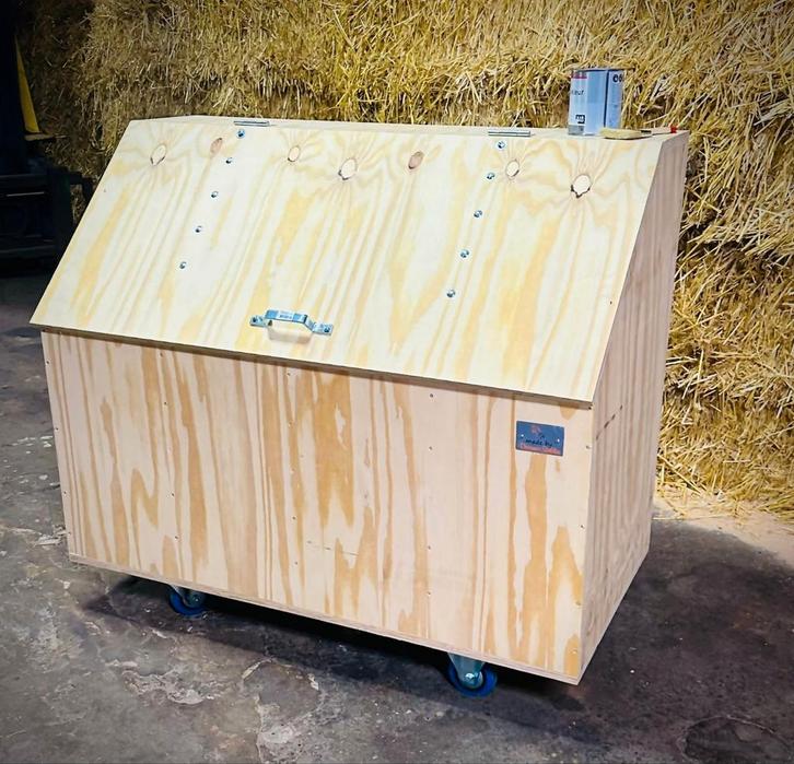 Unieke maatwerk voerkist/voerkar., Dieren en Toebehoren, Paarden en Pony's | Overige Paardenspullen, Nieuw, Overige soorten, Ophalen