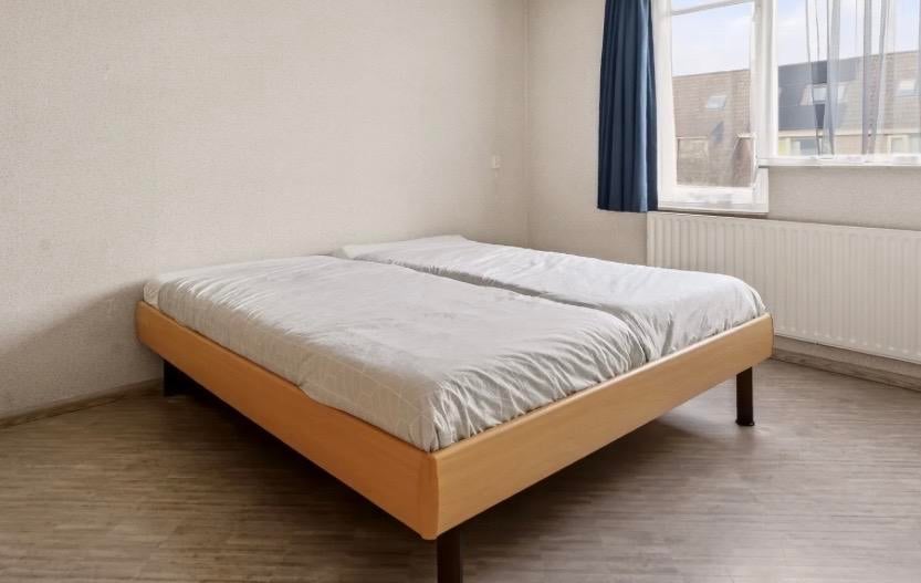 Tweepersoonsbed, Huis en Inrichting, Slaapkamer | Bedden, Ophalen, Overige kleuren, Tweepersoons, Zo goed als nieuw