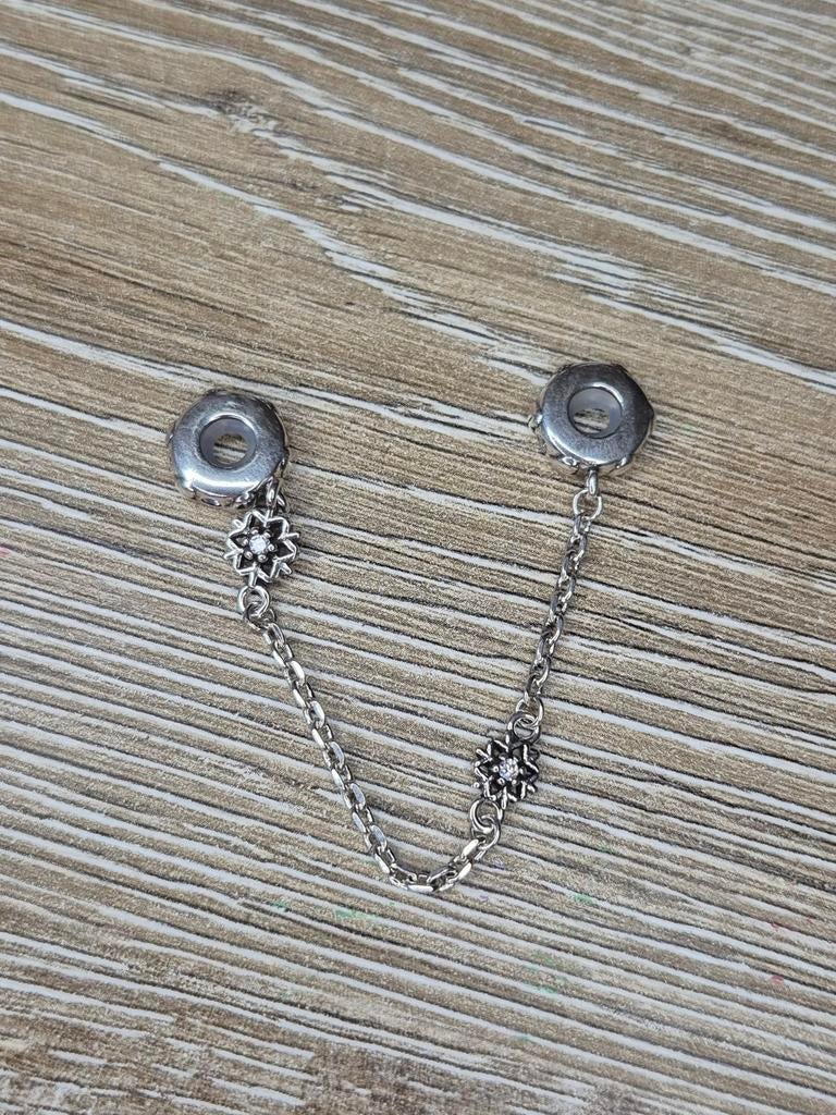 925 Sterling Zilveren Veiligheidsketting met Strass, Sieraden, Tassen en Uiterlijk, Bedels, Overige merken, Gebruikt, Ophalen of Verzenden
