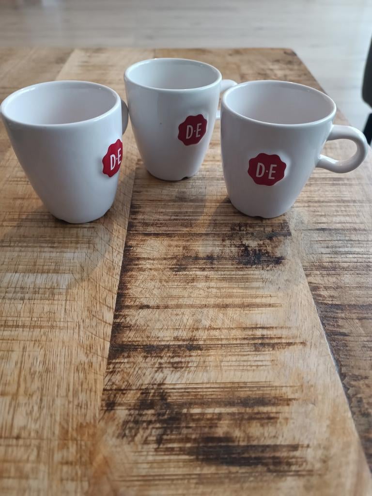 Douwe Egberts kopjes 150ml, Ophalen, Zo goed als nieuw, Overige stijlen, Kop(pen) en/of Schotel(s)