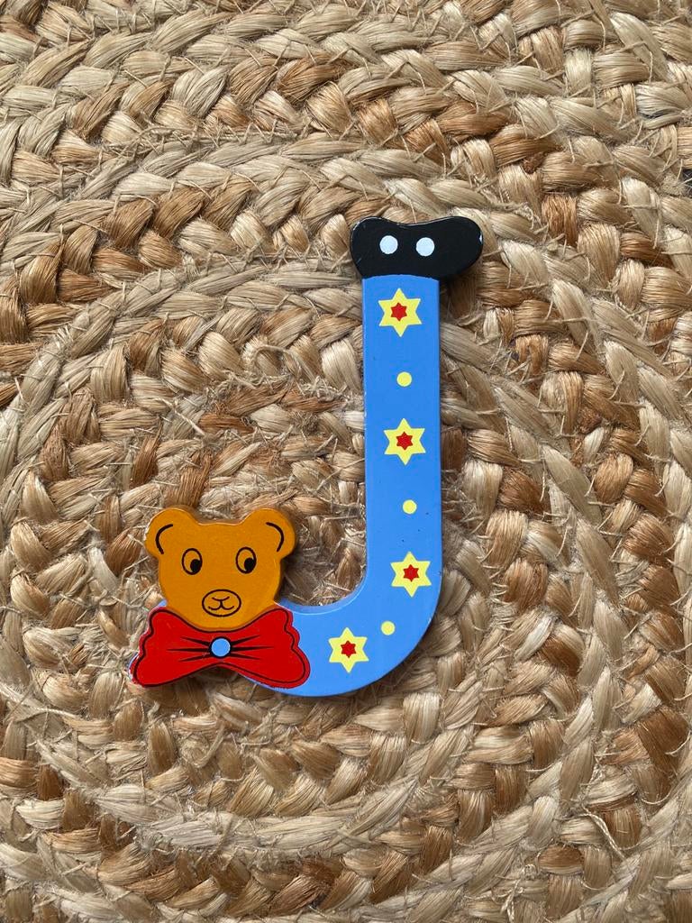 Houten naamletter, Ophalen of Verzenden, Zo goed als nieuw, Overige typen