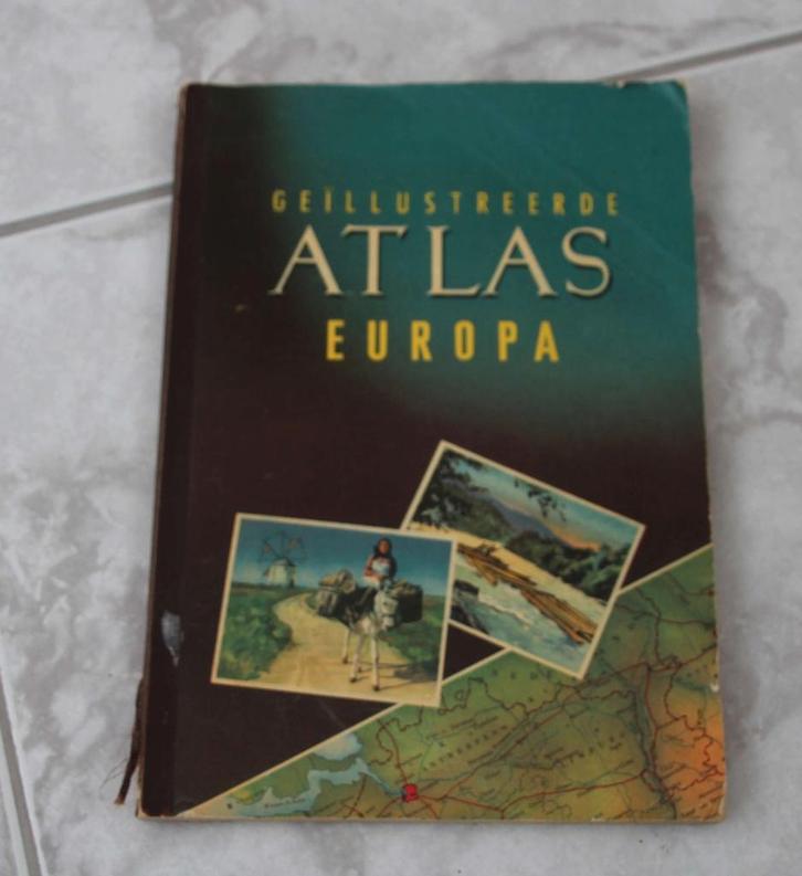 Geïllustreerde atlas Europa van Planta Margarine (1954), Boeken, Prentenboeken en Plaatjesalbums, Gelezen, Plaatjesalbum, Ophalen of Verzenden