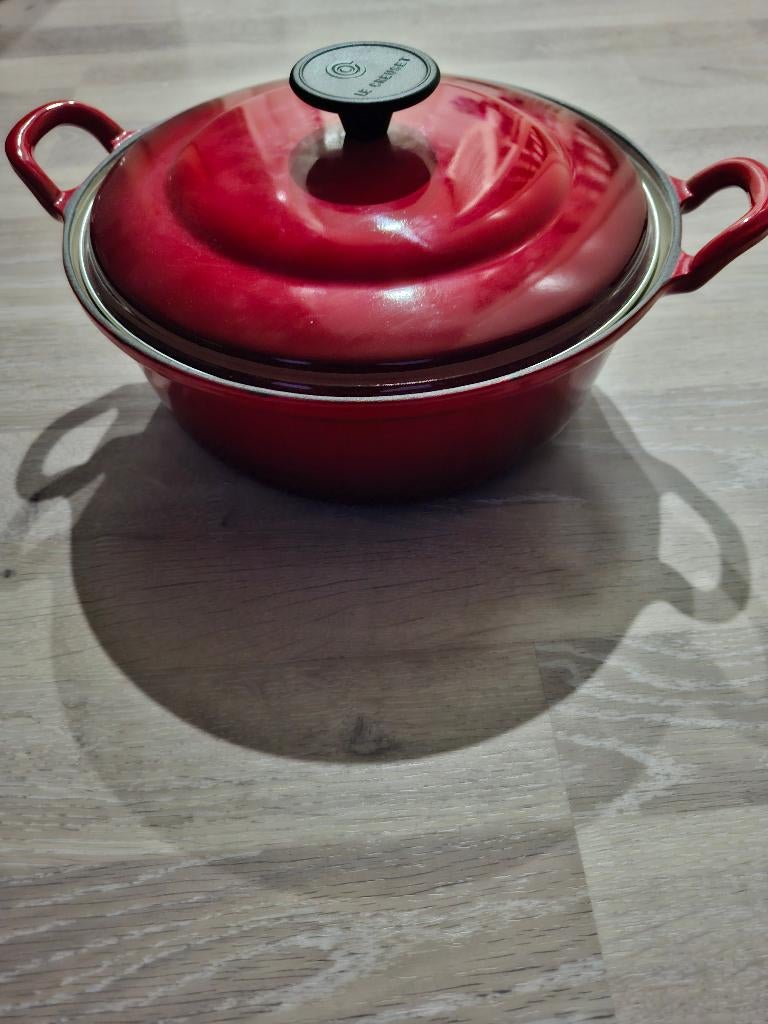 Le Creuset pan / 24cm Braadpan met doos ( direct leverbaar ), Ophalen of Verzenden, Nieuw, Gietijzer, Koekenpan of Braadpan