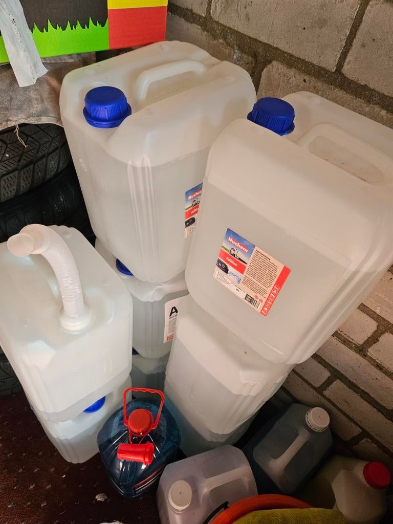 AdBlue - 10 liter jerrycan, Ophalen of Verzenden, Nieuw, Universele onderdelen