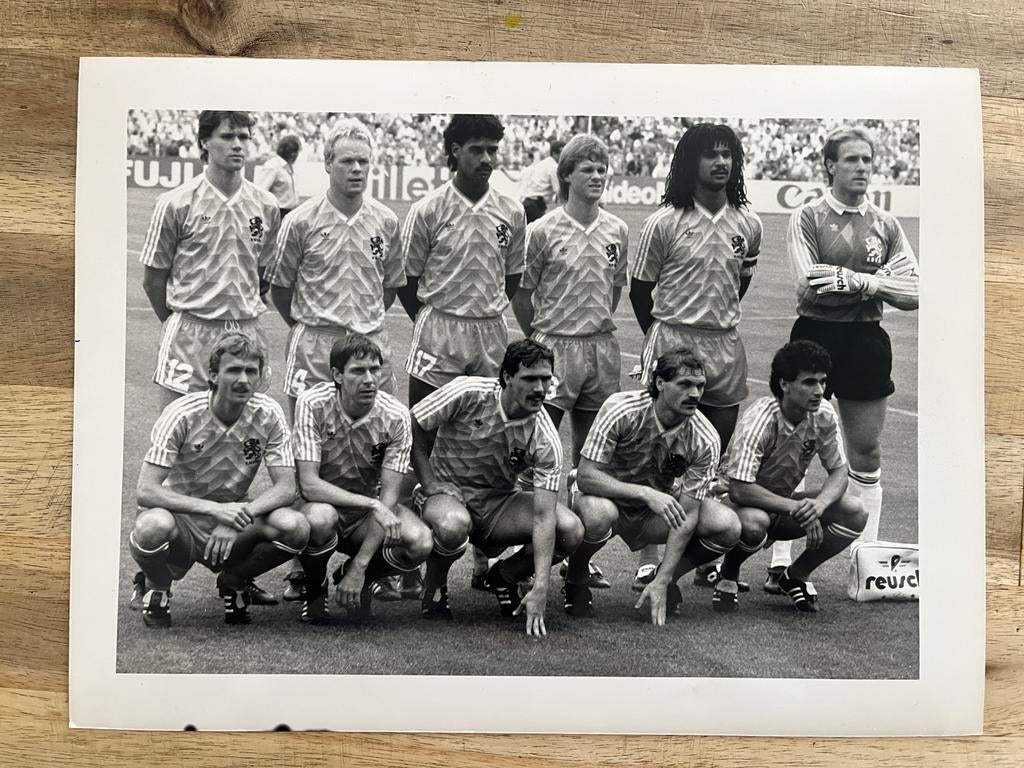 Nederlands Eftal Oranje EK 1988 Foto Gullit Van Basten, Verzamelen, Gebruikt, 1980 tot heden, Foto, Ophalen of Verzenden